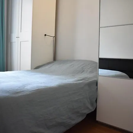 1 Bedroom In Montmartre Parigi